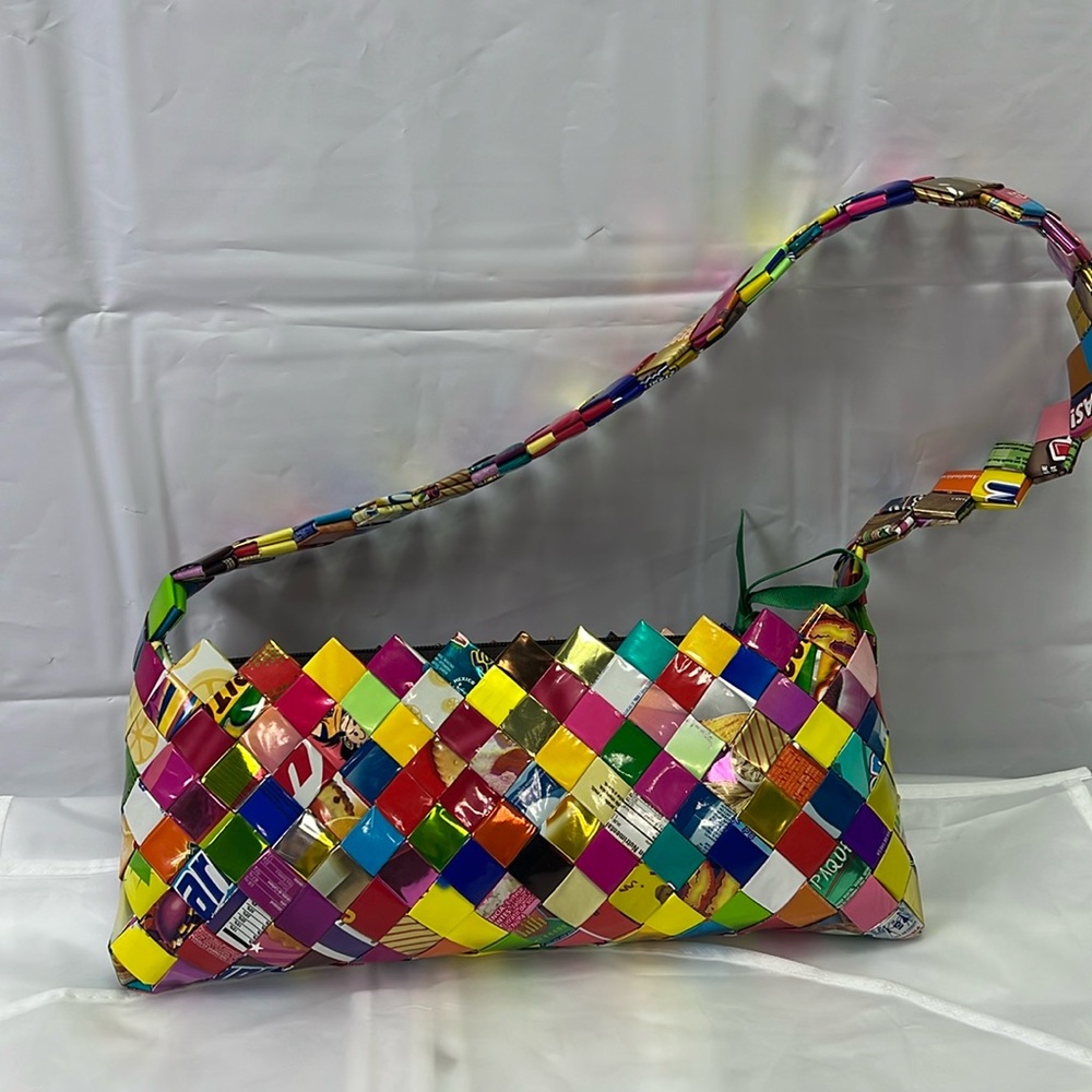 Colorful Wrapper Shoulder Purse Zip Closure